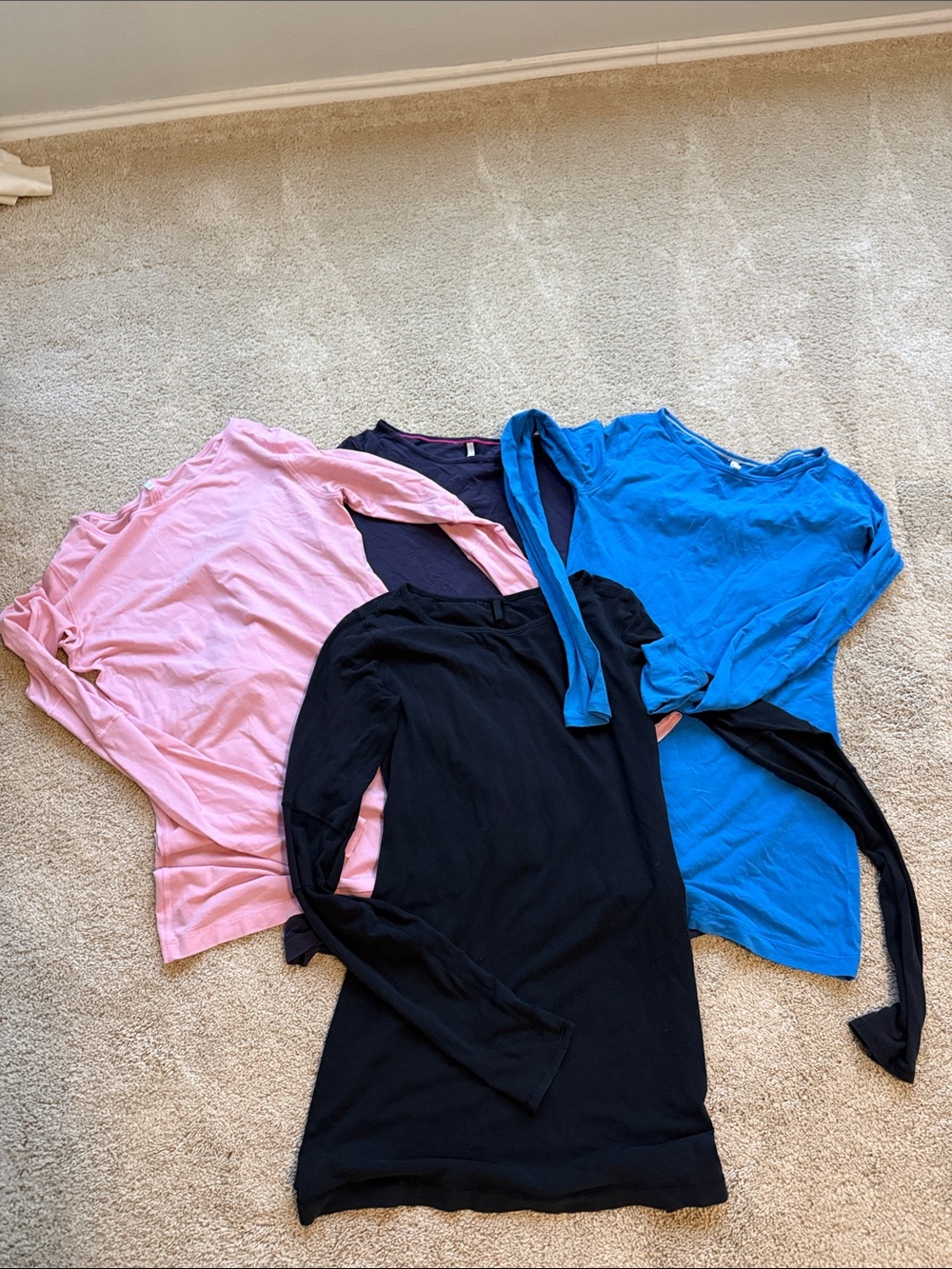lululemon athletica Long Sleeve Devotion Tees (4)